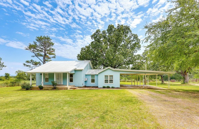 Near Talimena State Park: Quiet Talihina Getaway