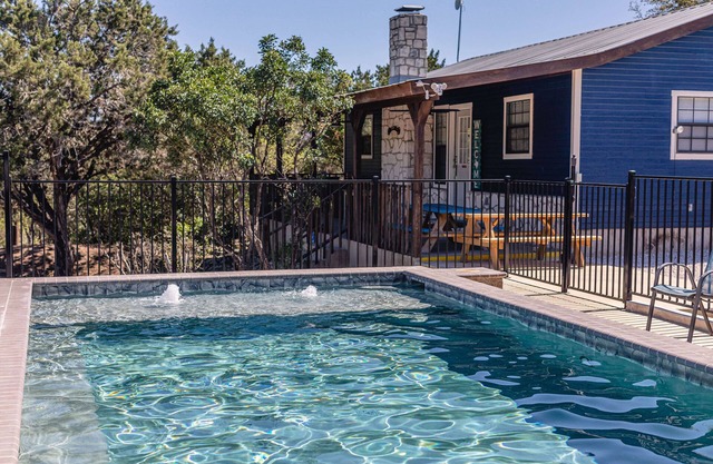 Nestled in the Canyon Oaks Subdivision