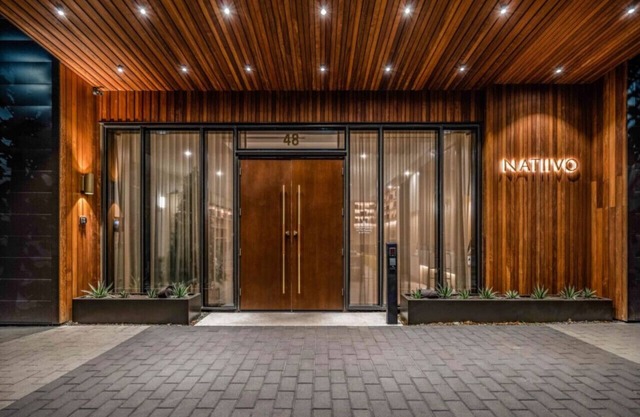 NEW! 1BR + Views +Rooftop pool |Rainey St