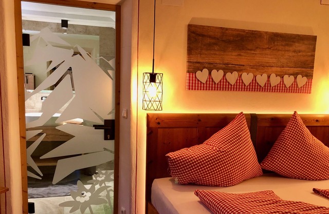 NEW: Alpine style Apartment in a historic house in a idyllic Tyrolean valley