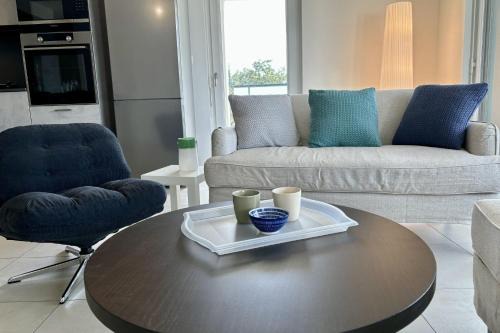 New apartment with large terrace!