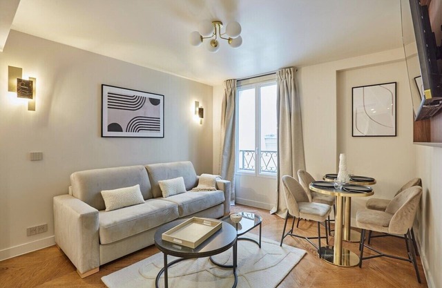 New apartment Center of Paris/Le Marais