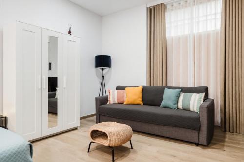New Apartment - La puerta de olivo
