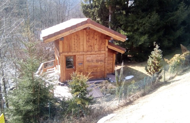 New, comfortable and well equipped. Pets allowed on request