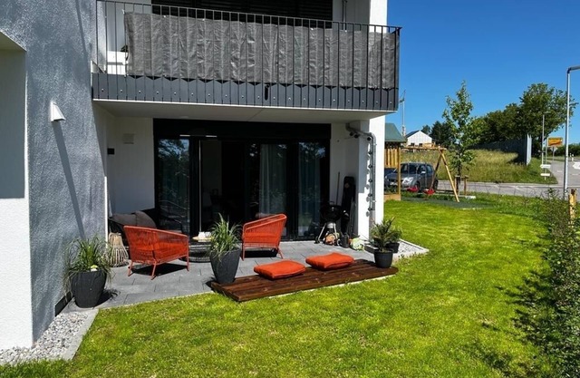 New construction garden + terrace modern cozy apartment Aurora Friedrichshafen Bodensee