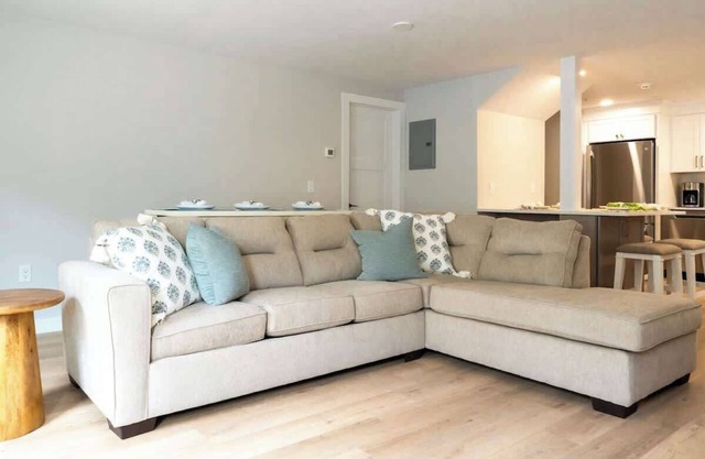 NEW! Heart of downtown 2bed 2bath