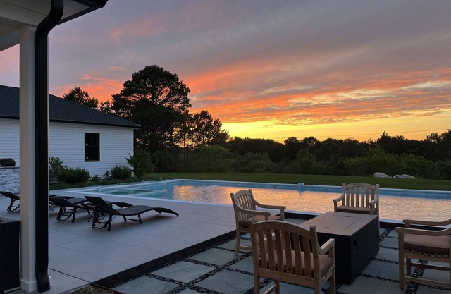 New House on Cul-De-Sac; US Open 2026; 2 mi.