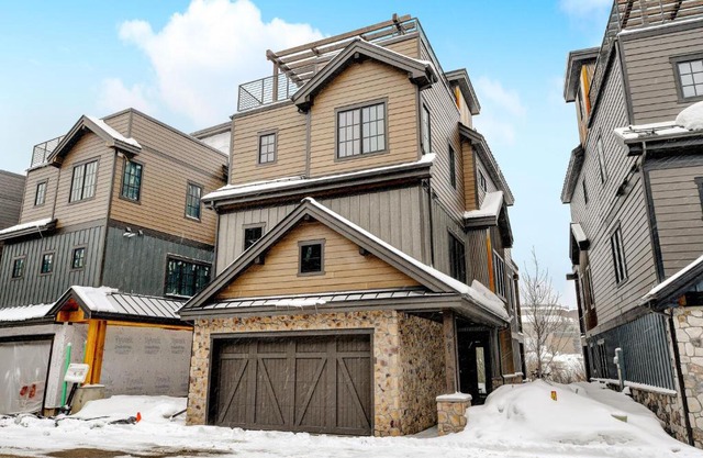 New Luxury Villa 91 With Rooftop Hot Tub & Lounge, Great Views - 500 Dollars Of FREE Activities & Equipment Rentals Daily