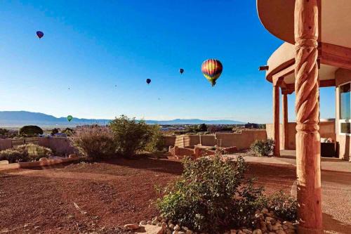 New Mexico Style Home, Stunning Views & Sunrise
