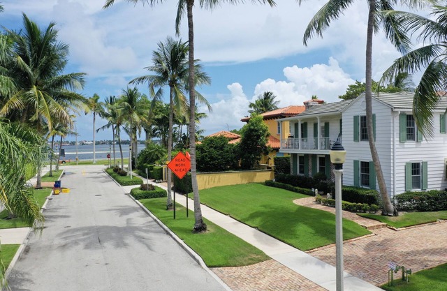 *NEW* Palm Beach Ocean Oasis w/Intracoastal views