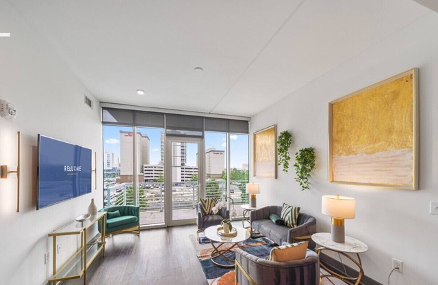 NEW Reluxme | High-Rise Escape 2BD w/King Top Amenities🏙️