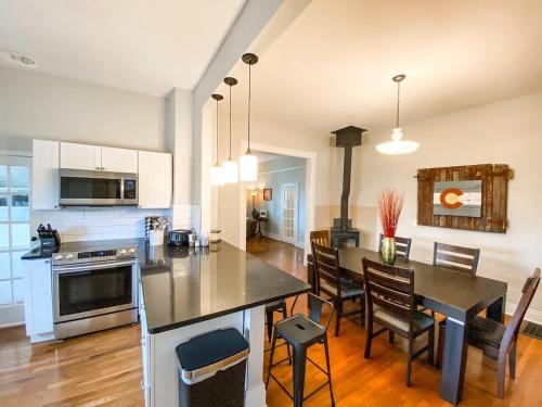 New Remodel in upscale neighborhood