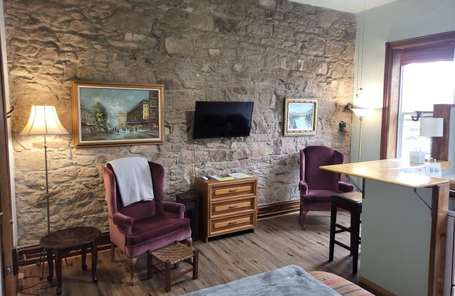 New Sauna Stone Quarry Studio apartment