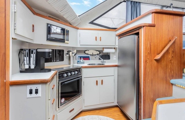 New! The French Connection - Stay On the Water!