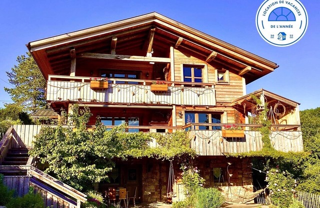 NEW: THE SILBERRAIN CHALET (July 2019), fireplace, sauna, shared pool