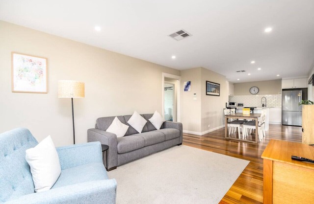New to VRBO: Comfy and Modern House w/Outdoor Dining & WiFi