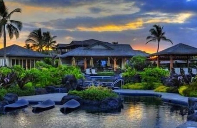 Newer Luxury Condo - Exceptional Value - Beautiful Oceanside Resort
