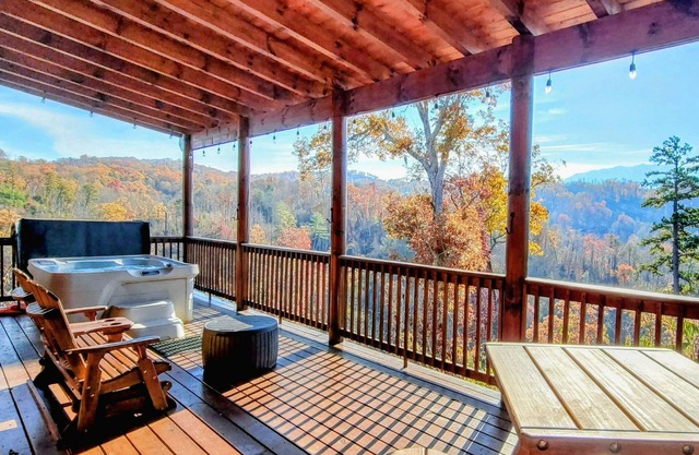 Newly Built Cabin w/Beautiful Views! Large Deck, LED Hot Tub, WiFi, King Suite