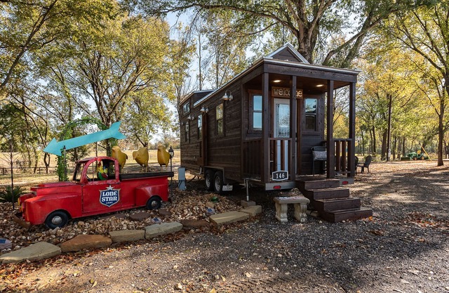 Newly Built Tiny House Near College Station and Round Top Area