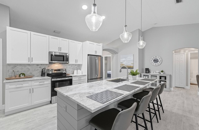 Newly Remodeled, Spacious 4-Bedroom Getaway