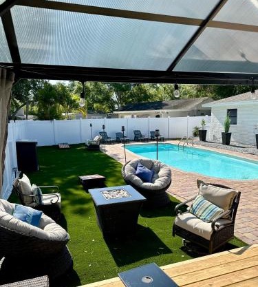 Newly Reno - Backyard Oasis, South Tampa Pool Home