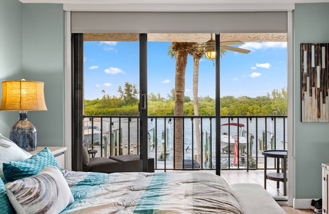 Newly Renovated Beach Condo