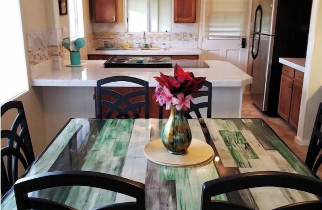Newly Renovated Guest Housenn
