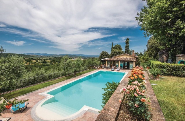 Nice apartment in Civitella V.Chiana AR