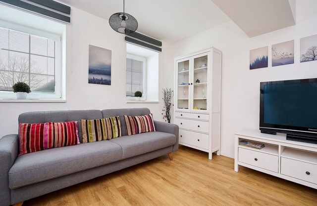 Nice apartment for 4 guests with WIFI, TV and parking