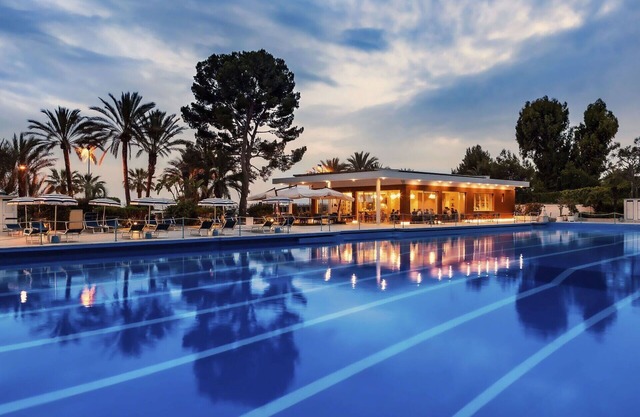 Nice apartment for 2 guests with WIFI, A/C, pool and balcony