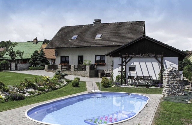 Nice apartment for 4 guests with private pool, WIFI, TV, terrace and parking