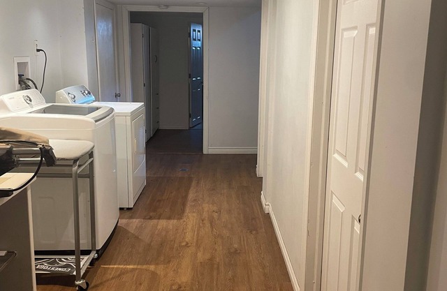 Nice, clean welcoming space in the downtown Kitchener area. Family friendly.