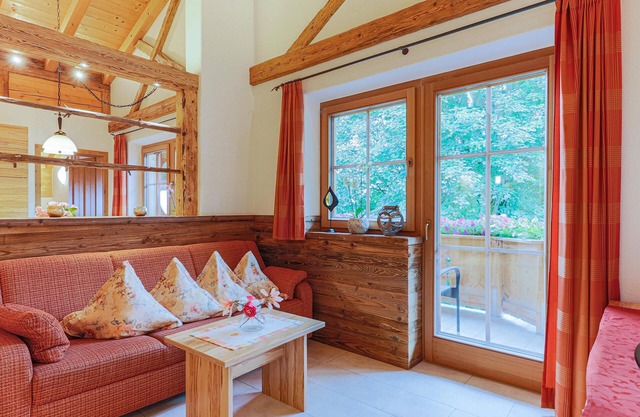 Nice group house with stunning views over the mountain world