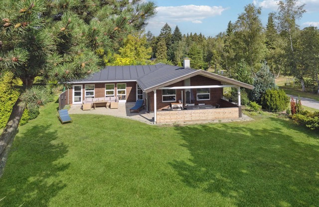 Nice home in Gedser with WiFi