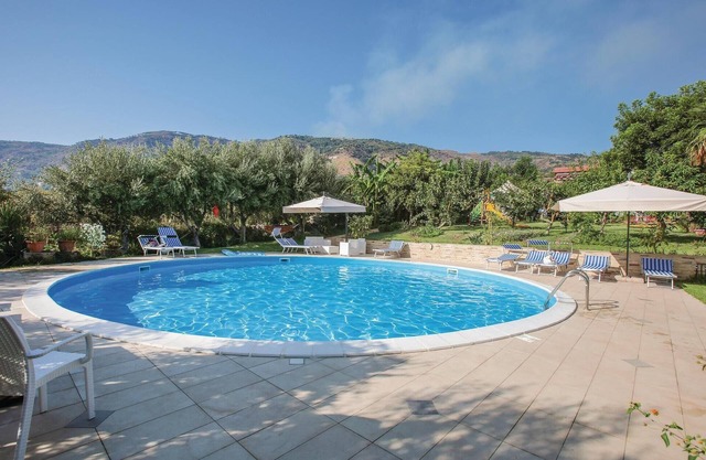 Nice home in Joppolo with WiFi