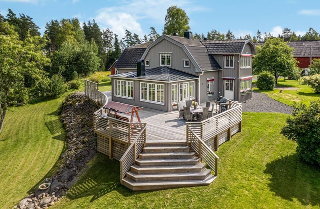 Nice home in Vaggeryd with kitchen