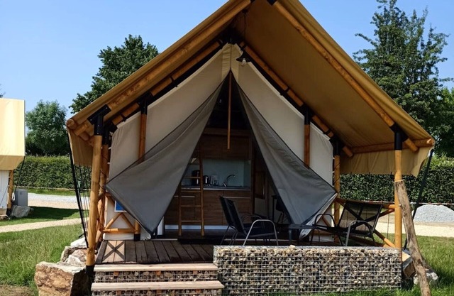 Nice Safari Tent 9 km From Maastricht