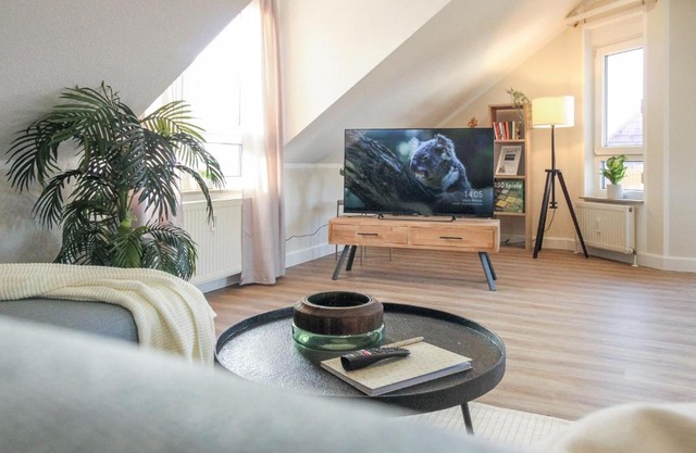 nJoy! Sonnig & Zentral - Queensize - Kaffee - Netflix - Balkon - perfekt für Business & Paare