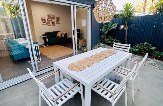 No stairs, no problem! Ground floor spacious apartment