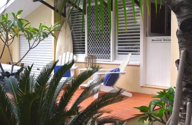 Nobby's Beach House at Mermaid