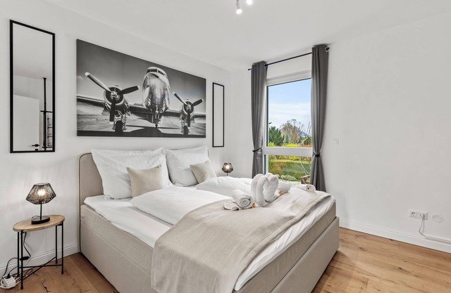 NobleNest | Deluxe Apartment with Workspace, Coffee & Relax Massage, near the center