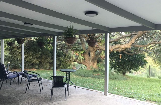 Noosa Hinterland home close to Lake Cootharabann