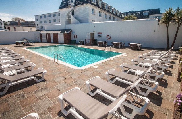 Norfolk Hotel