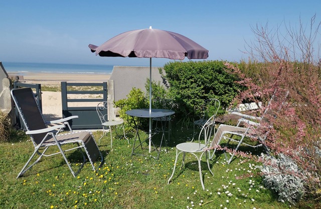 Normandy Waterfront, fantastic view, direct access to the beach Appt 3 bedrooms for 6