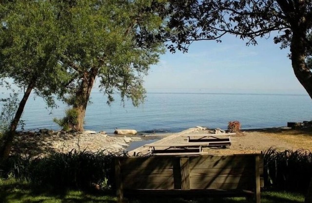 North East Lake House Apt #2