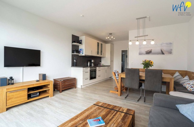 North Sea vacation with lots of space, sauna and balcony!