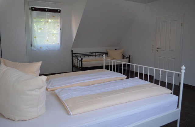 Nr.7 Deluxe Apartement mit max. 4 Schlafzimmern und max. 2 Badezimmern (10-16 Erwachsene)