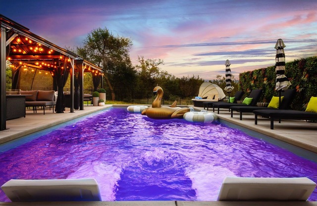 *Oasis*New Build I Pool I Movie Theater I Spa