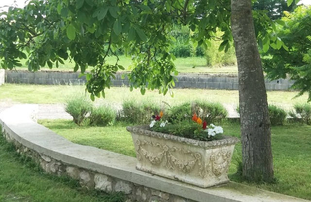Occitanie, near Albi, in a former agricultural estate, with swimming pool