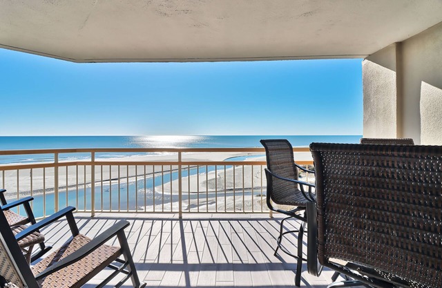 Ocean Front Amazing Views Ocean Creek Nov-Dec Openings - Tower South-Must See